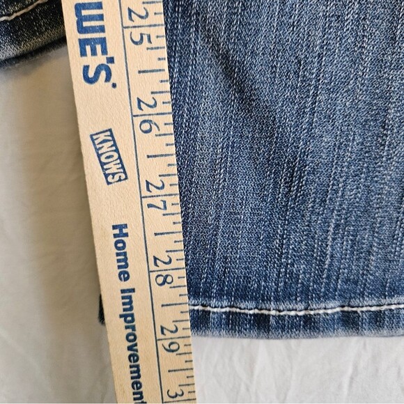 BKE Jeans Womens 28 x 29.5 (30x29) Sabrina Low Rise Boot Stretch Distressed GUC - Picture 5 of 10